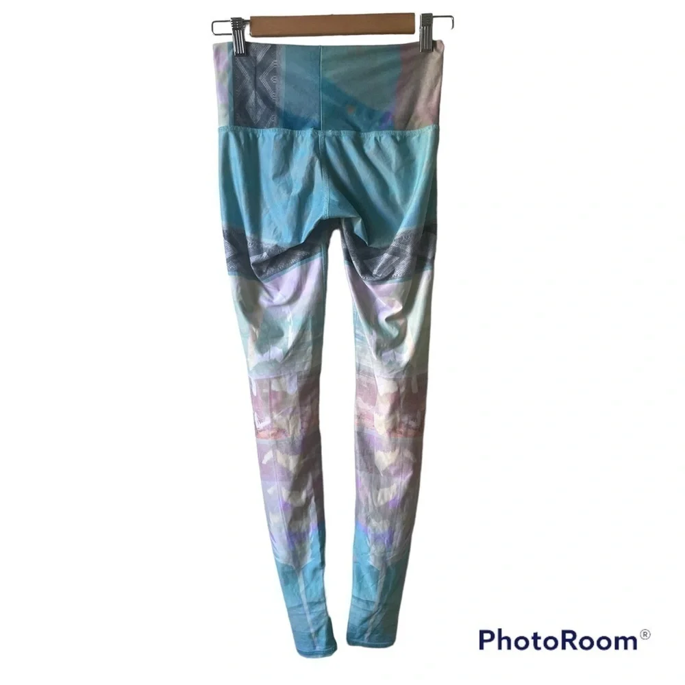 Teeki Tarot Magick Hot Pant Feather Leggings XS - Picture 4 of 15